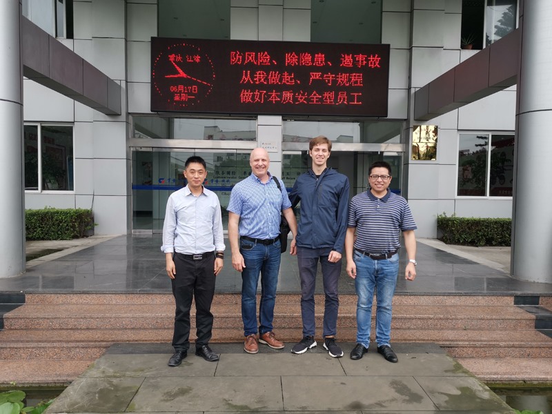 德国客户到工厂参观